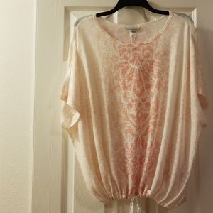 NWT Light weight printed sweater